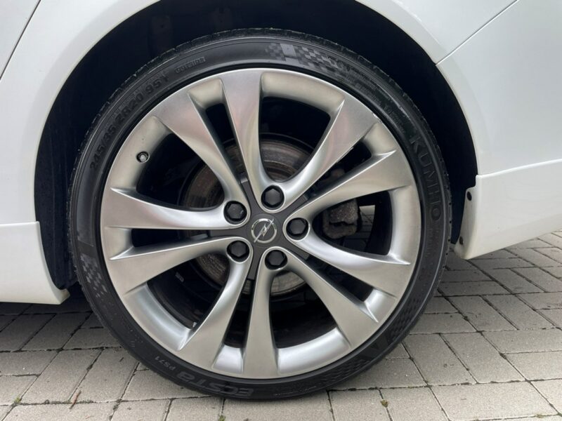 Opel Insignia 2.0 CDTI 195KM Klimatronic Automat Parktronic Kamera Tempomat Serwis A (2008-2017)