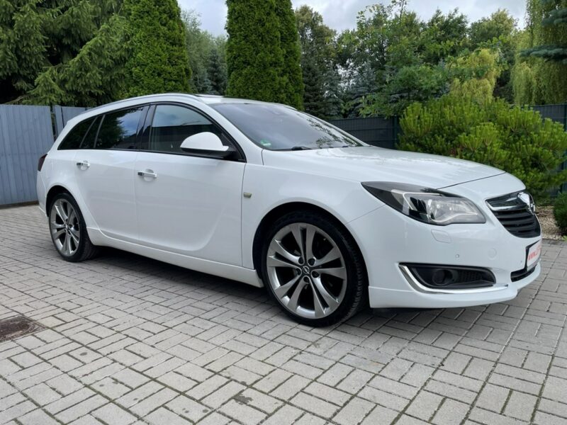Opel Insignia 2.0 CDTI 195KM Klimatronic Automat Parktronic Kamera Tempomat Serwis A (2008-2017)