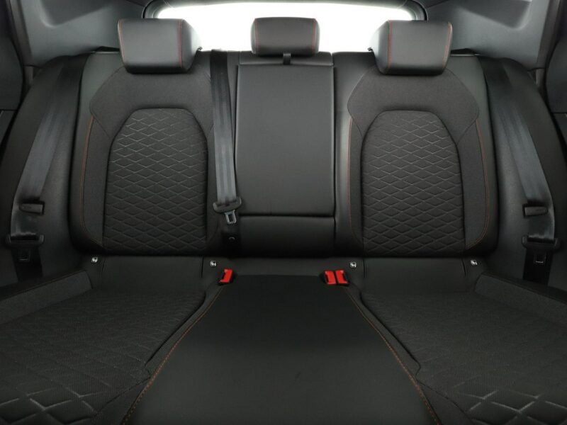 Seat Leon DSG mHEV full LED virtual cocopit navi kamera i czujniki parkowania IV (2020 - )