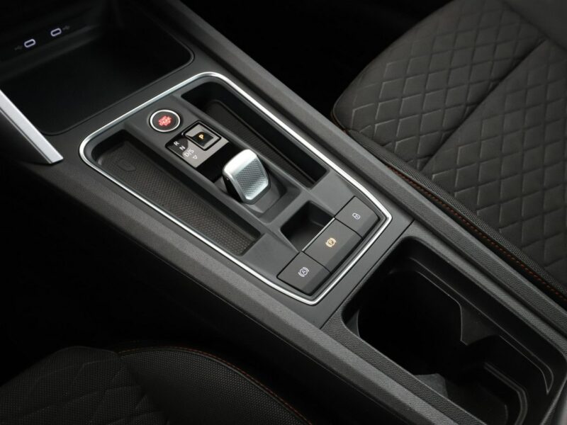 Seat Leon DSG mHEV full LED virtual cocopit navi kamera i czujniki parkowania IV (2020 - )