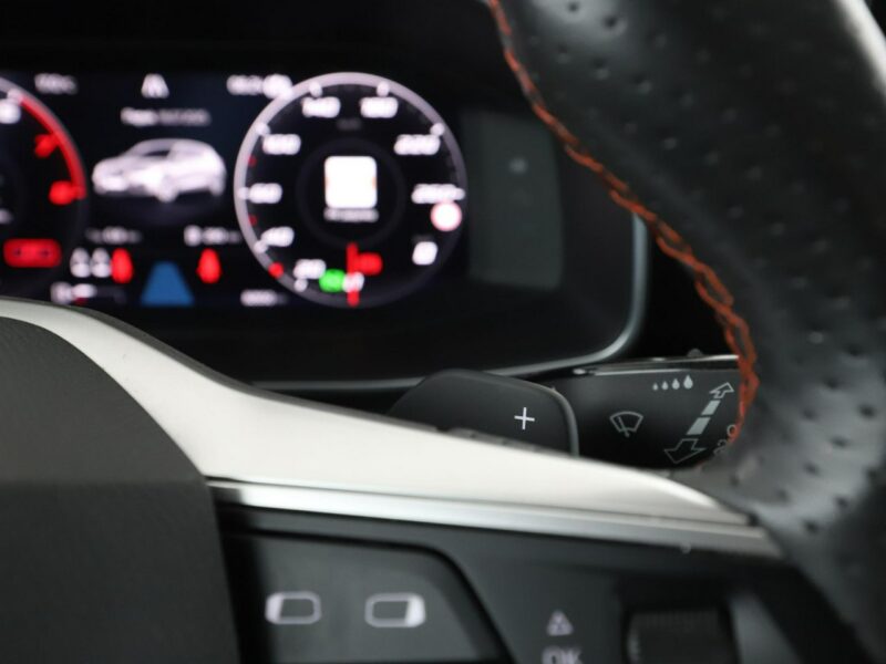Seat Leon DSG mHEV full LED virtual cocopit navi kamera i czujniki parkowania IV (2020 - )