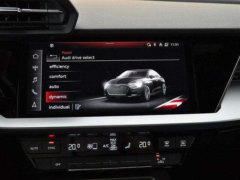 Audi A3 35 TFSI Stronic SportSedan B&O MatrixLed BlackPak. SportoweZawieszenie 8Y