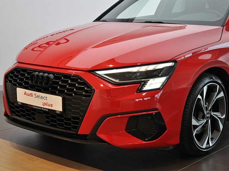 Audi A3 35 TFSI Stronic SportSedan B&O MatrixLed BlackPak. SportoweZawieszenie 8Y