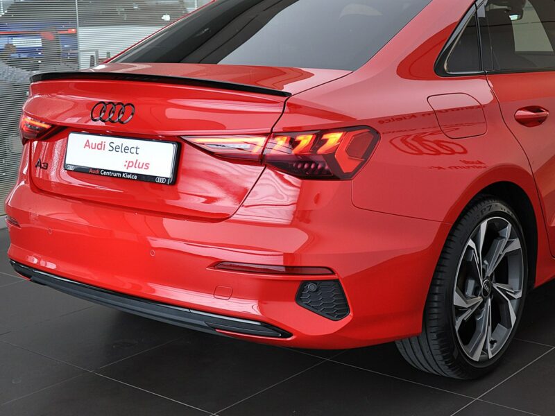 Audi A3 35 TFSI Stronic SportSedan B&O MatrixLed BlackPak. SportoweZawieszenie 8Y