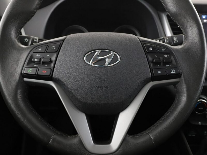 Hyundai Tucson Automat 4x4 FULL LED grzane/wentylowane fotele przód grzane fotele tył III (2015-2020)