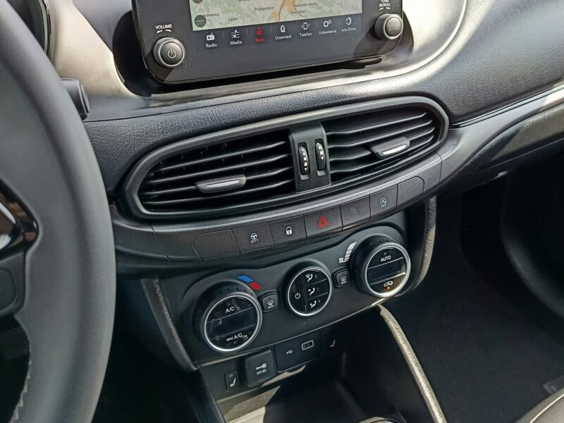Fiat Tipo S-Design 1.4 T-Jet 120KM, wyposażenie, serwis II (2016-)
