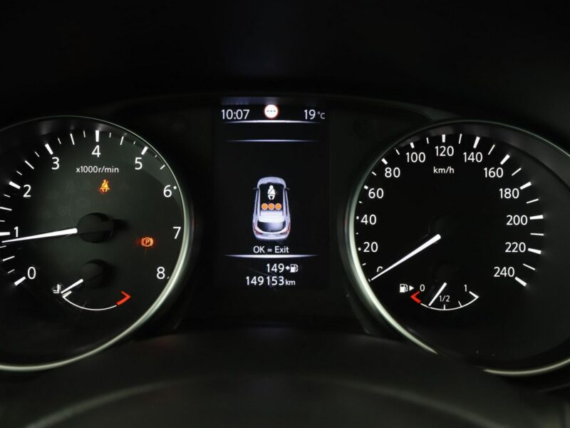 Nissan Qashqai 1.2 N-Connecta Klimatronik Tempomat Nawigacja Grzane Fotele Kamery LED II (2013-2021)