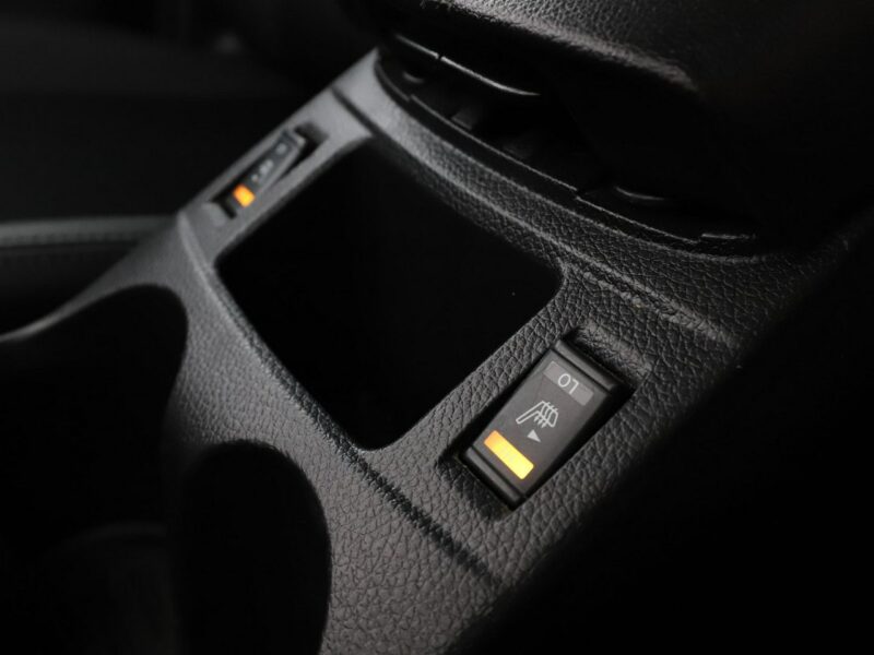 Nissan Qashqai 1.2 N-Connecta Klimatronik Tempomat Nawigacja Grzane Fotele Kamery LED II (2013-2021)