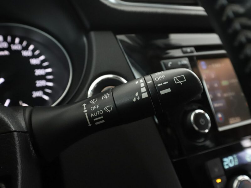 Nissan Qashqai 1.2 N-Connecta Klimatronik Tempomat Nawigacja Grzane Fotele Kamery LED II (2013-2021)