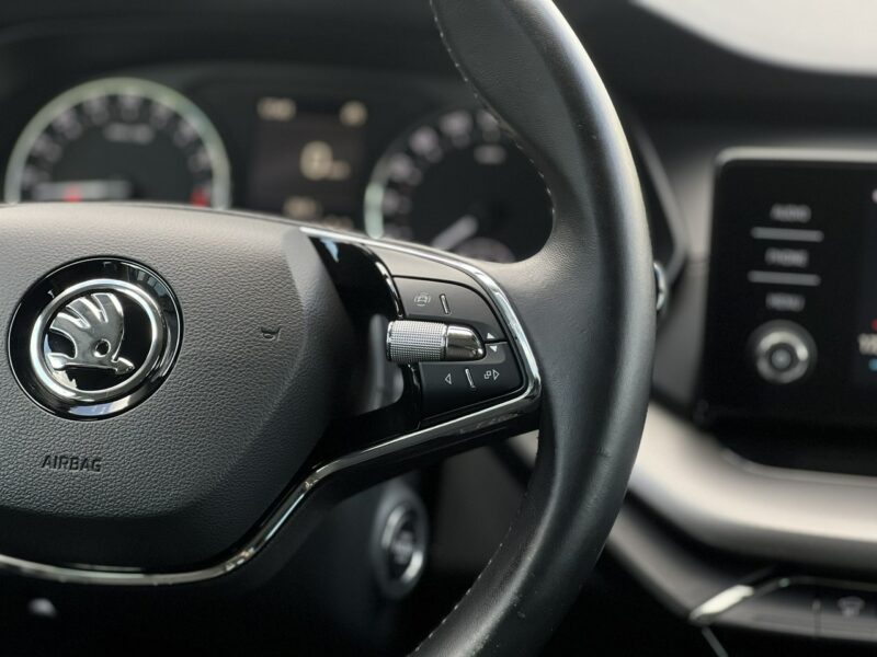 Škoda Octavia Salon Polska Poleasingowy I właściciel Serwis ASO VAT 23% Bezwypadkowy IV (2020-)