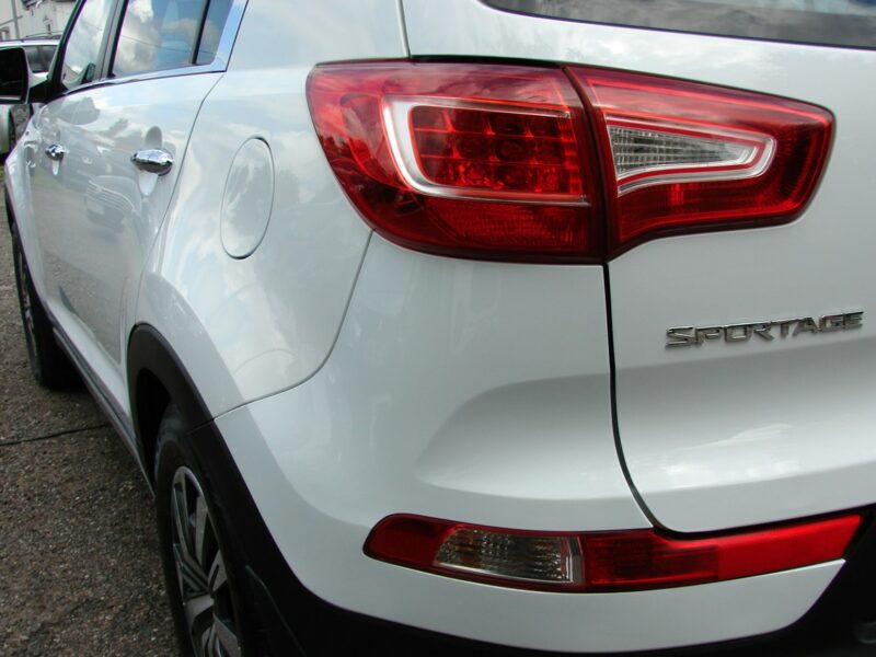 Kia Sportage 2.0 CRDI 180 KM 4X4 Ful Opcja III (2010-2015)
