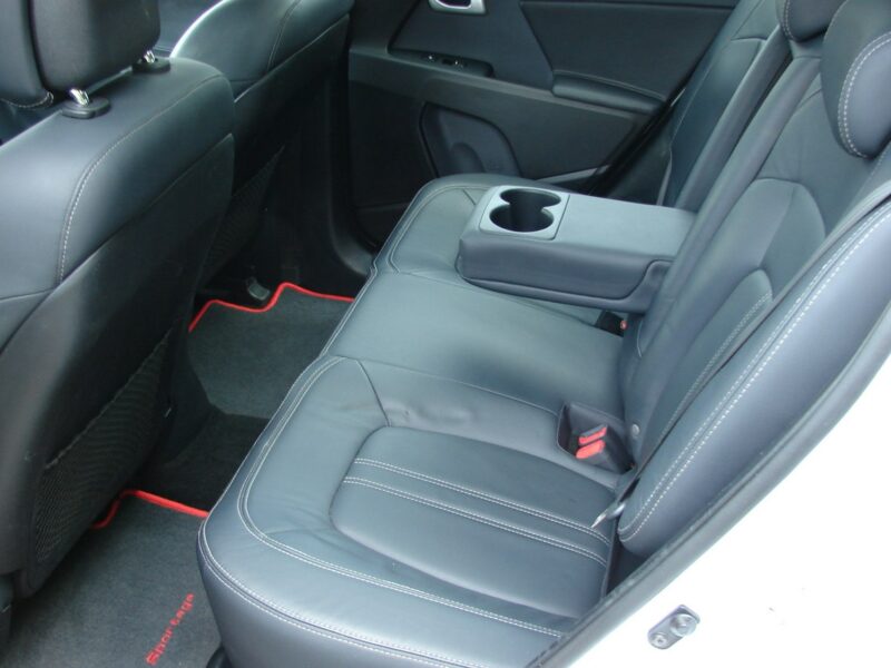 Kia Sportage 2.0 CRDI 180 KM 4X4 Ful Opcja III (2010-2015)