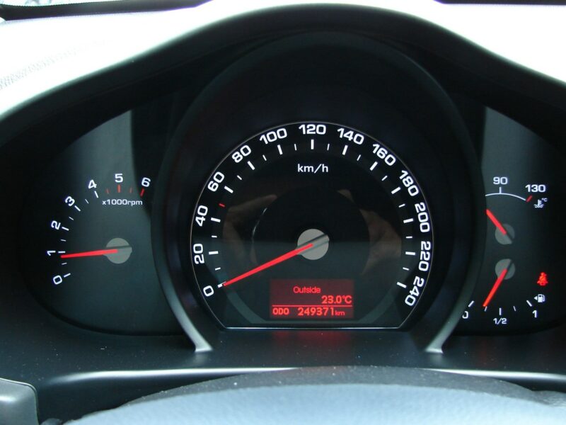 Kia Sportage 2.0 CRDI 180 KM 4X4 Ful Opcja III (2010-2015)