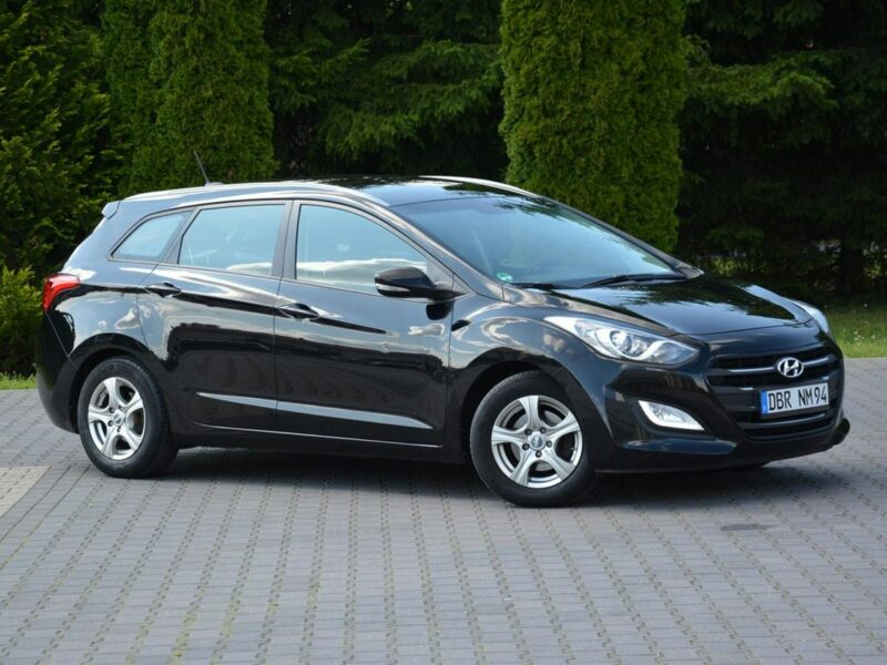 Hyundai i30 Lift Ledy Duża Navi Parktronic Aso Hyundai z Niemiec lakier oryginał II (2012 - 2016)