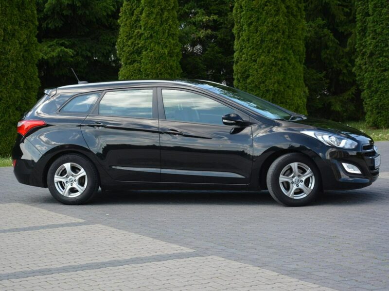 Hyundai i30 Lift Ledy Duża Navi Parktronic Aso Hyundai z Niemiec lakier oryginał II (2012 - 2016)