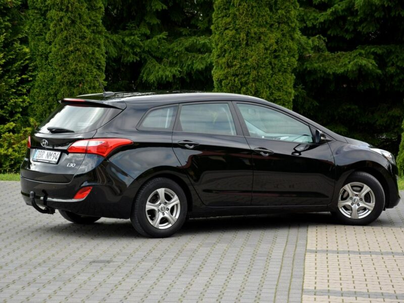 Hyundai i30 Lift Ledy Duża Navi Parktronic Aso Hyundai z Niemiec lakier oryginał II (2012 - 2016)