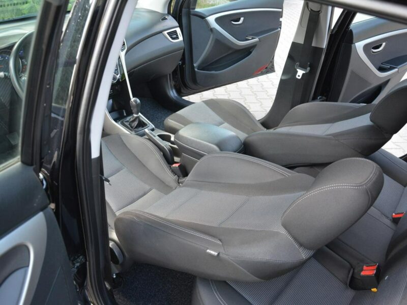 Hyundai i30 Lift Ledy Duża Navi Parktronic Aso Hyundai z Niemiec lakier oryginał II (2012 - 2016)