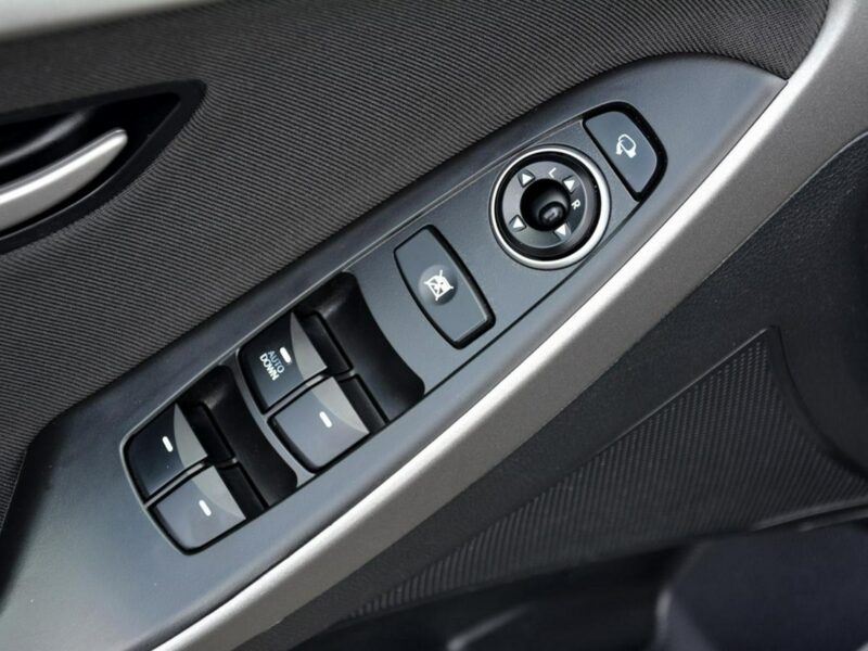 Hyundai i30 Lift Ledy Duża Navi Parktronic Aso Hyundai z Niemiec lakier oryginał II (2012 - 2016)