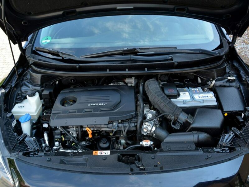 Hyundai i30 Lift Ledy Duża Navi Parktronic Aso Hyundai z Niemiec lakier oryginał II (2012 - 2016)