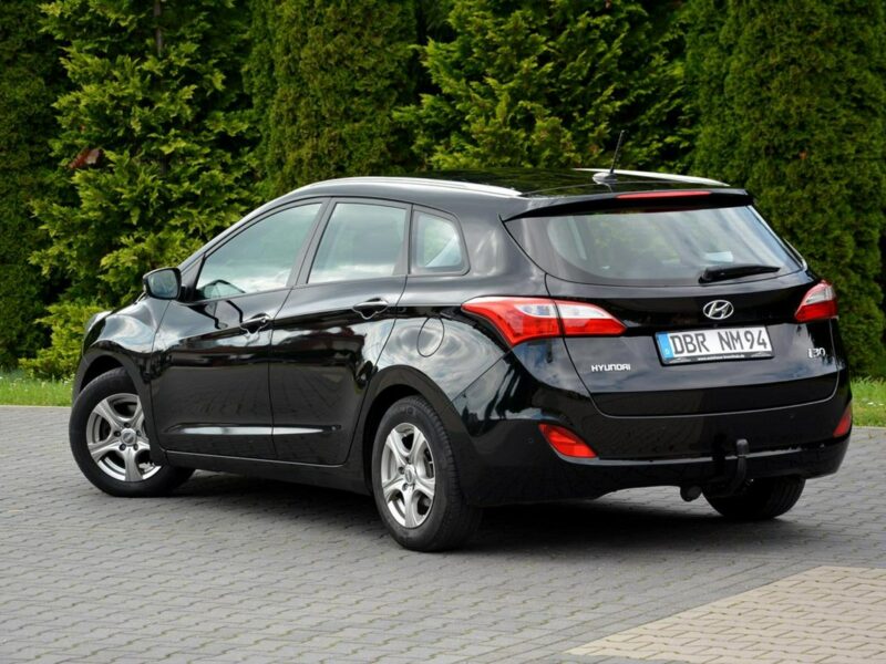 Hyundai i30 Lift Ledy Duża Navi Parktronic Aso Hyundai z Niemiec lakier oryginał II (2012 - 2016)
