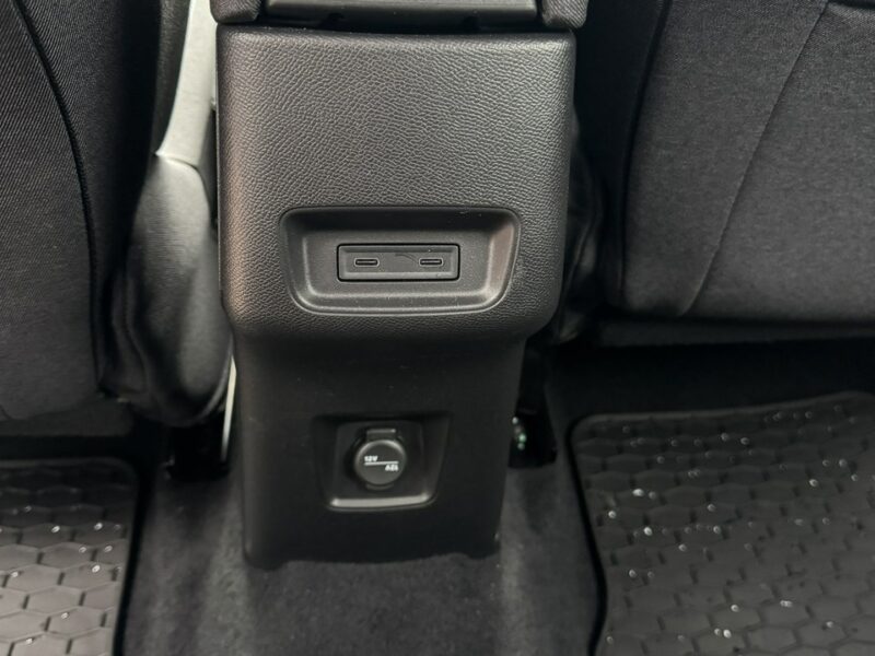 Opel Frontera GS 1.2 Turbo mHybrid eDCT6 C (2024- )
