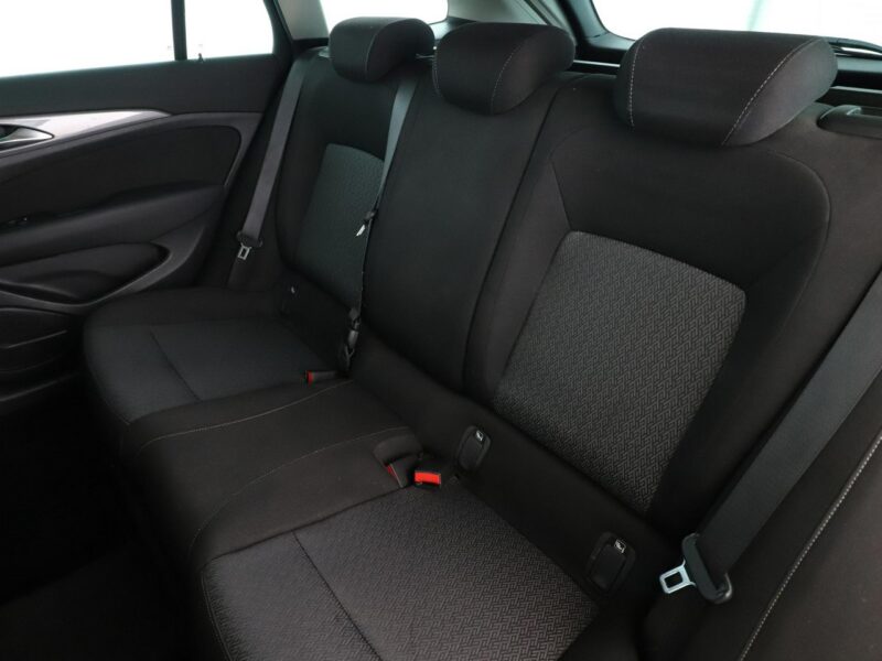 Opel Insignia automat full LED navi klima auto czujniki parkowania grzane fotele B (2017-)