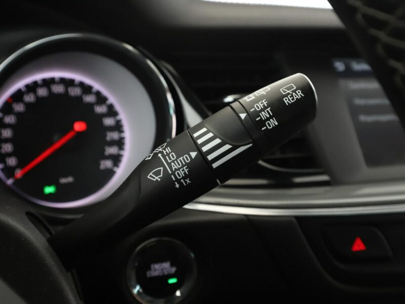 Opel Insignia automat full LED navi klima auto czujniki parkowania grzane fotele B (2017-)