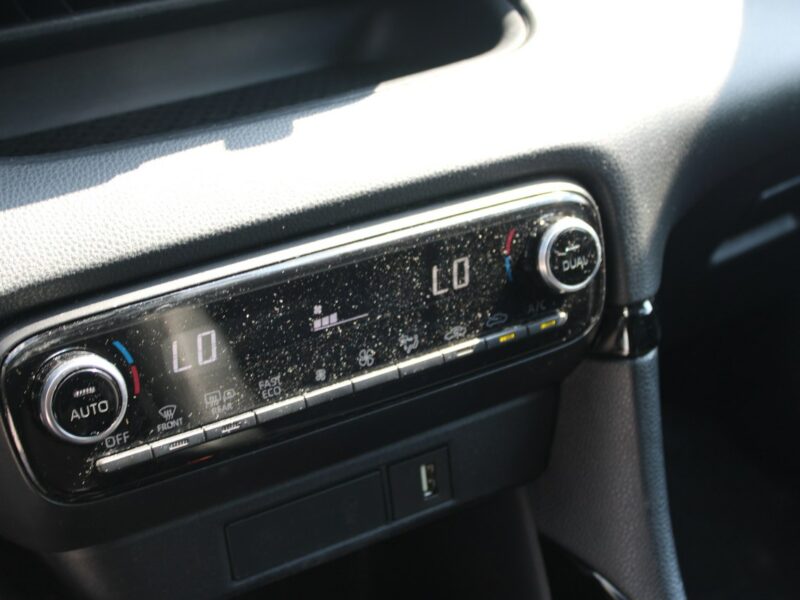 Toyota Yaris Selection Automat Kamera Asysten pasa IV (2020-)