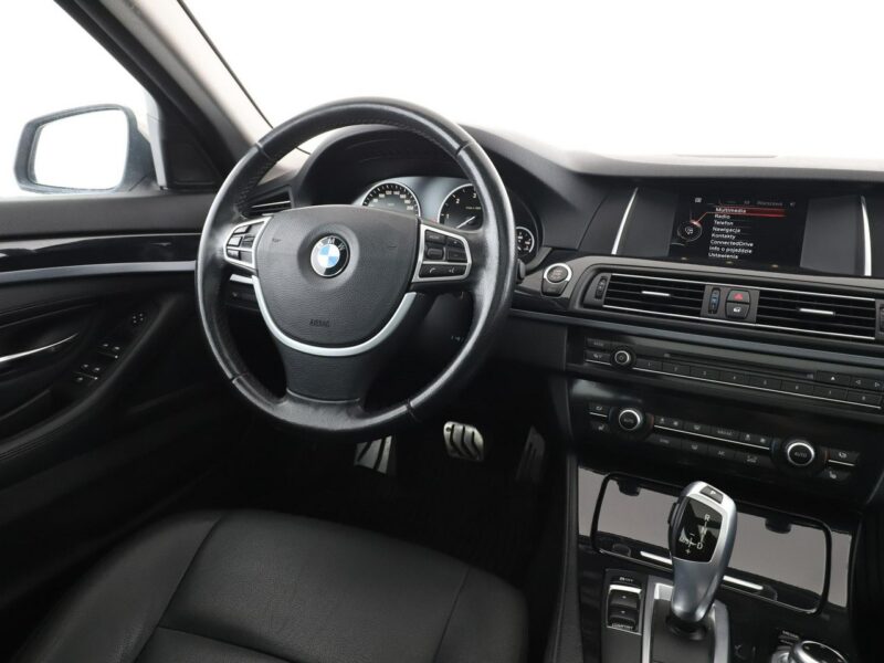 BMW 520 Bi-xenon Automat Navi Klimatyzacja Panorama Skórzana tapicerka Podgrze F10 (2009-2017)