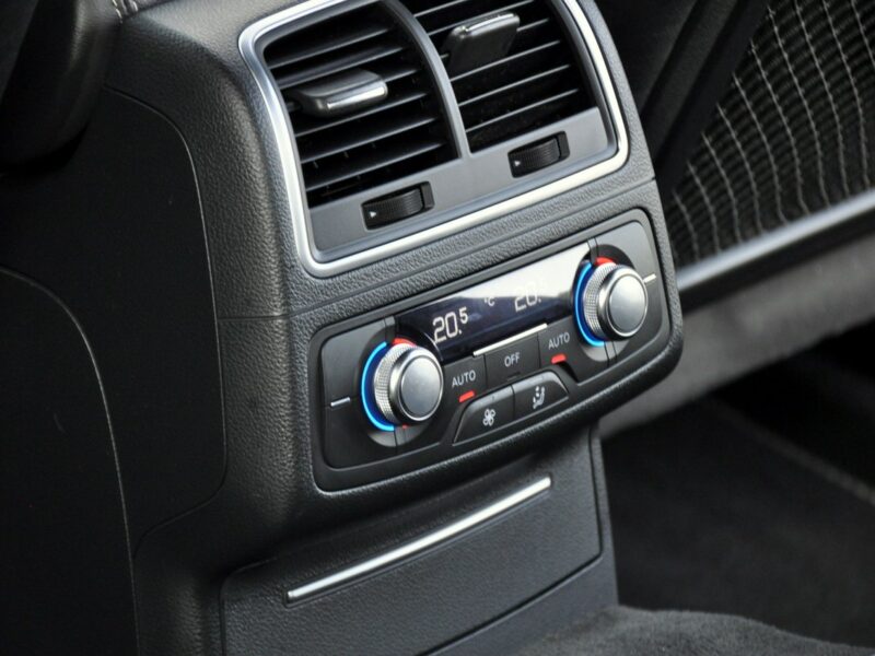 Audi A6 3.0TDI(204KM)*S-Line*Quattro*Full Led*Navi*Kamera*Skóry*Head Up*Alu29" C7 (2011-)