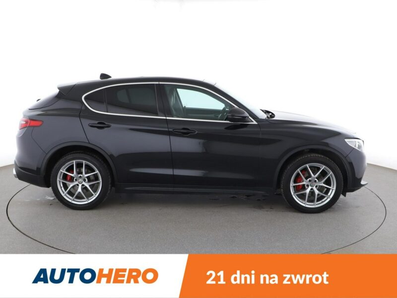 Alfa Romeo Stelvio Executive automat 4x4 280KM skóra panorama ACC PDC-kamera