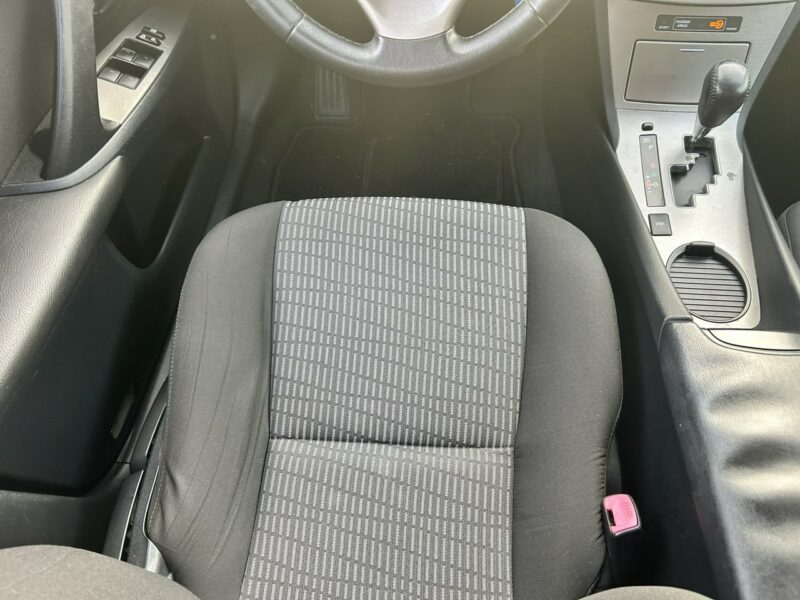 Toyota Avensis Super stan III (2009-)