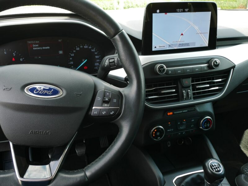Ford Focus 1.0 E-Boost 100KM Kombi -Navi -Pakiet zimowy -Asystenci jazdy -Zobacz Mk4 (2018-)