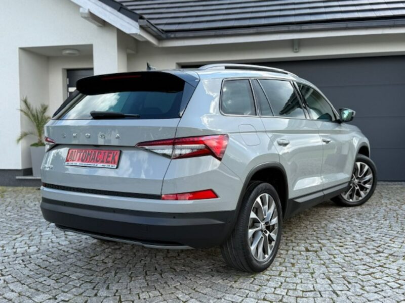 Škoda Kodiaq KAMERA, FULL LED, AMBIENTE, EL.KLAPA, TOP KOLOR, GWARANCJA! I (2016-2024)