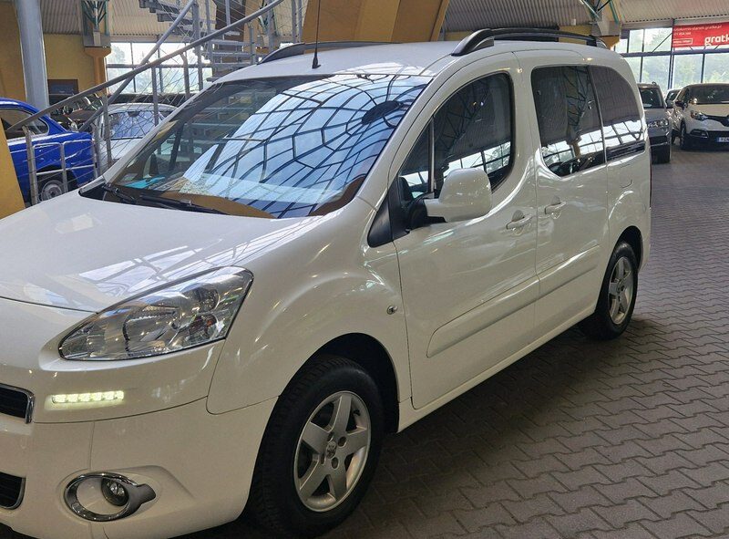 Peugeot Partner ZOBACZ OPIS !! W PODANEJ CENIE ROCZNA GWARANCJA !! II (2008-)