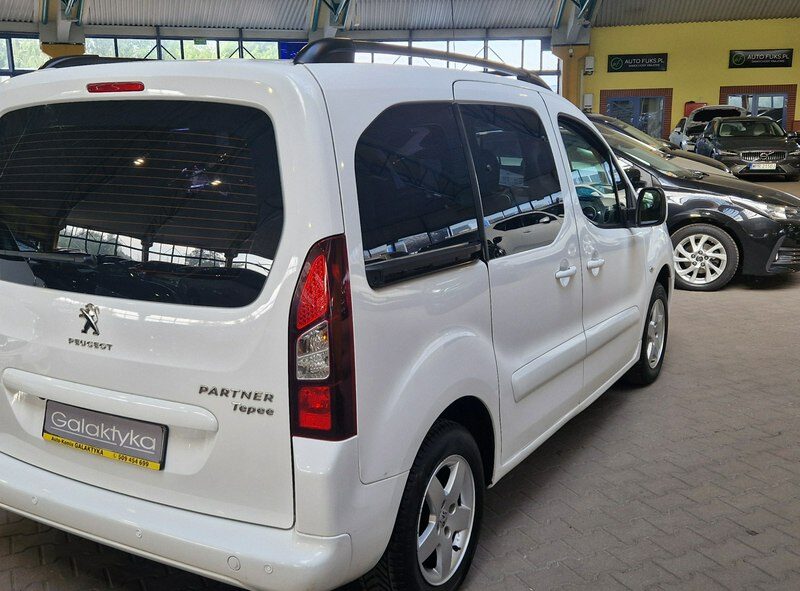 Peugeot Partner ZOBACZ OPIS !! W PODANEJ CENIE ROCZNA GWARANCJA !! II (2008-)