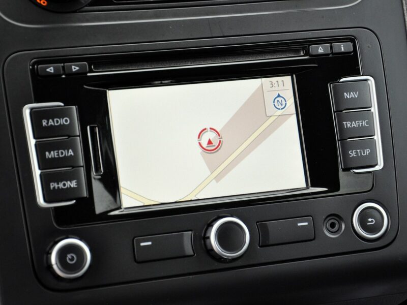 Volkswagen Touran 1,6TDi 105KM DSG/Comfortline/Navi/Podgrz.fotele/Parktronic/Alufelgi II (2010-2015)