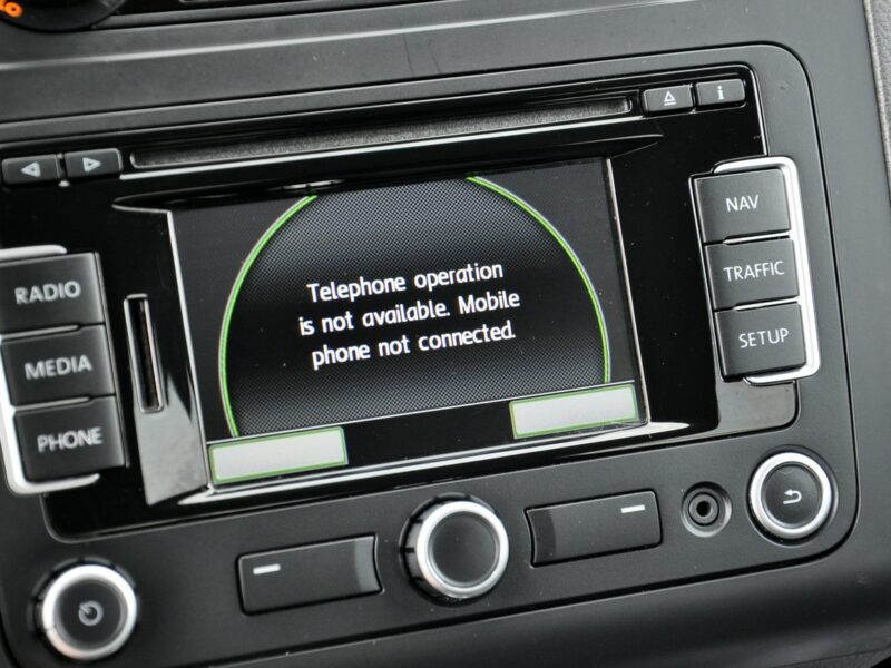 Volkswagen Touran 1,6TDi 105KM DSG/Comfortline/Navi/Podgrz.fotele/Parktronic/Alufelgi II (2010-2015)