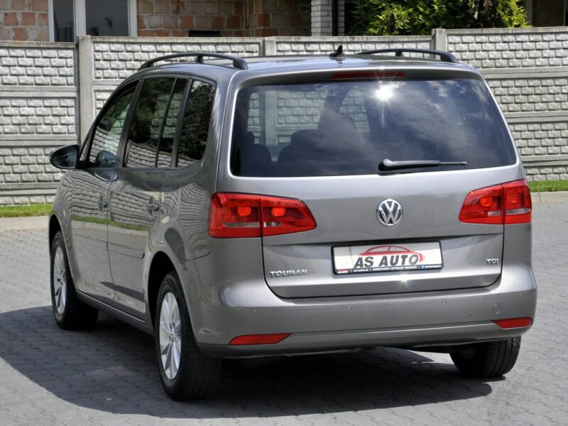 Volkswagen Touran 1,6TDi 105KM DSG/Comfortline/Navi/Podgrz.fotele/Parktronic/Alufelgi II (2010-2015)
