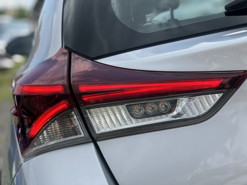 Toyota Auris Salon Polska II właściciel Serwisowany Bezwypadkowy II (2012-)