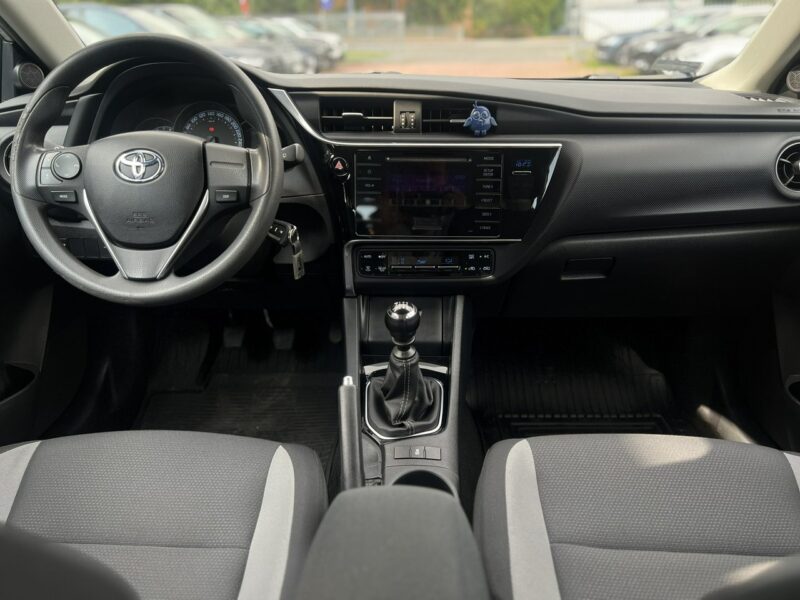 Toyota Auris Salon Polska II właściciel Serwisowany Bezwypadkowy II (2012-)