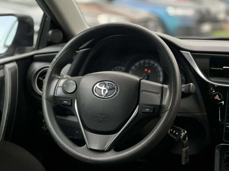 Toyota Auris Salon Polska II właściciel Serwisowany Bezwypadkowy II (2012-)