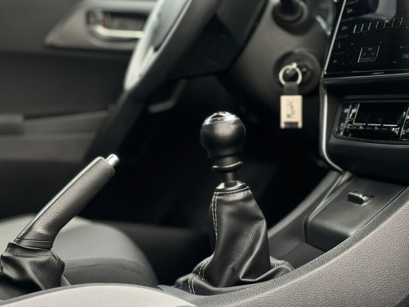 Toyota Auris Salon Polska II właściciel Serwisowany Bezwypadkowy II (2012-)