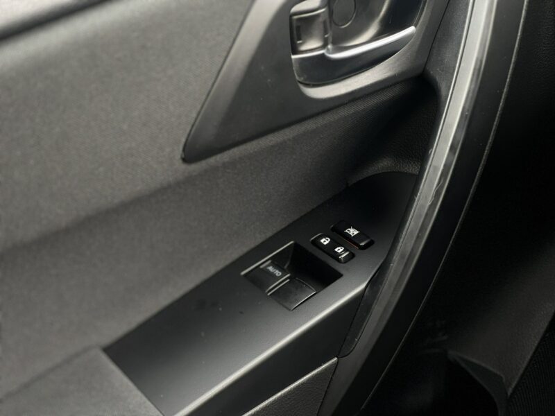 Toyota Auris Salon Polska II właściciel Serwisowany Bezwypadkowy II (2012-)