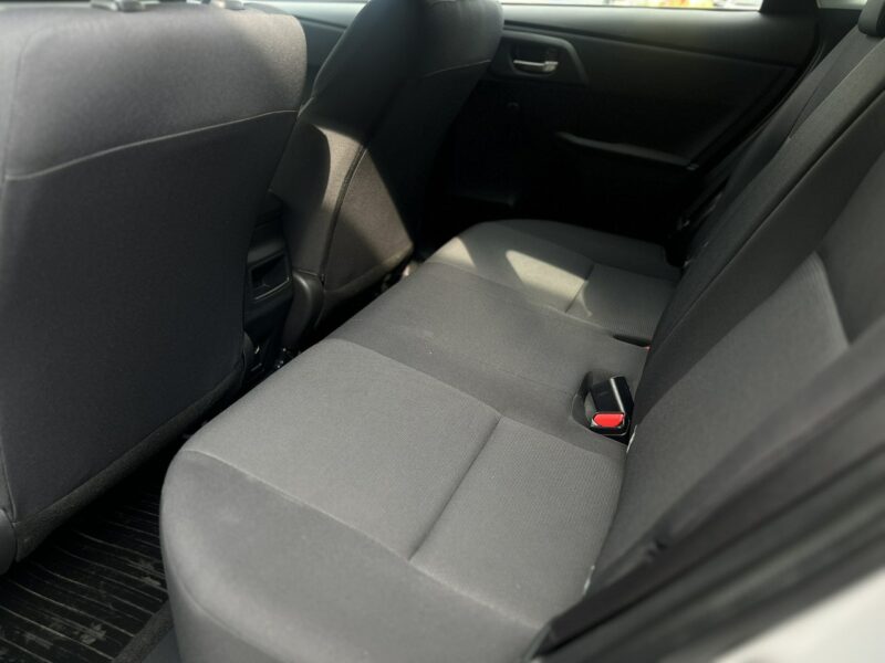 Toyota Auris Salon Polska II właściciel Serwisowany Bezwypadkowy II (2012-)