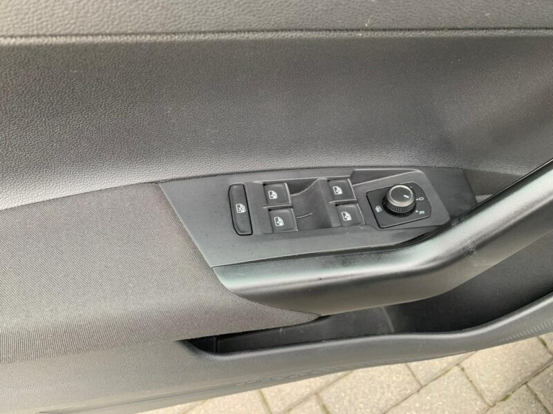 Volkswagen Polo 1.6 TDI Zarejestrowany Grzane fotele VI (2017-)