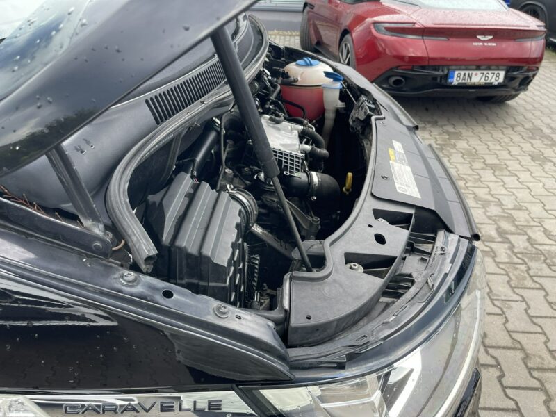 Volkswagen Caravelle Automat Klima 9osobowy