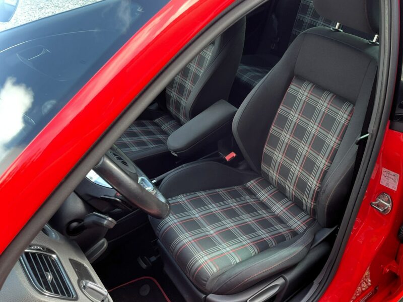 Volkswagen Polo GTI, LED, Klima, Navi, Tempomat, SPORT, Grzane Fotele, Panorama, DSG V (2009-2017)
