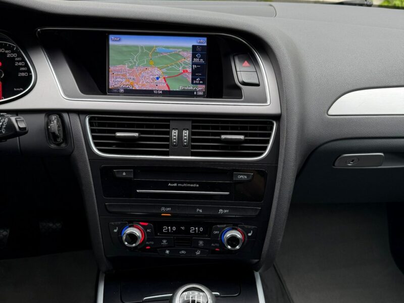 Audi A4 1.8 Avant Sport S-line Europa B8 (2007-2015)