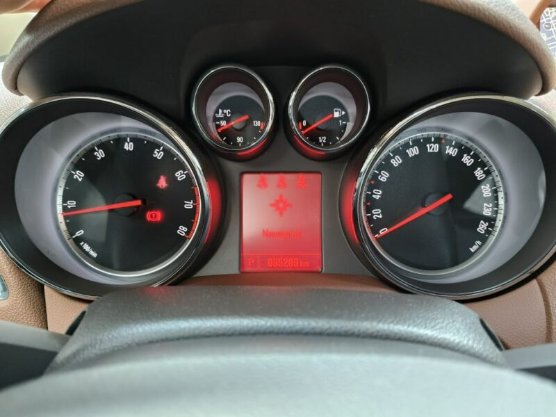 Opel Mokka 1.4 140KM Automat ,Navi, Kamera, Bi-ksenon, Grzane Fotele/Kierownica, I (2012-2019)